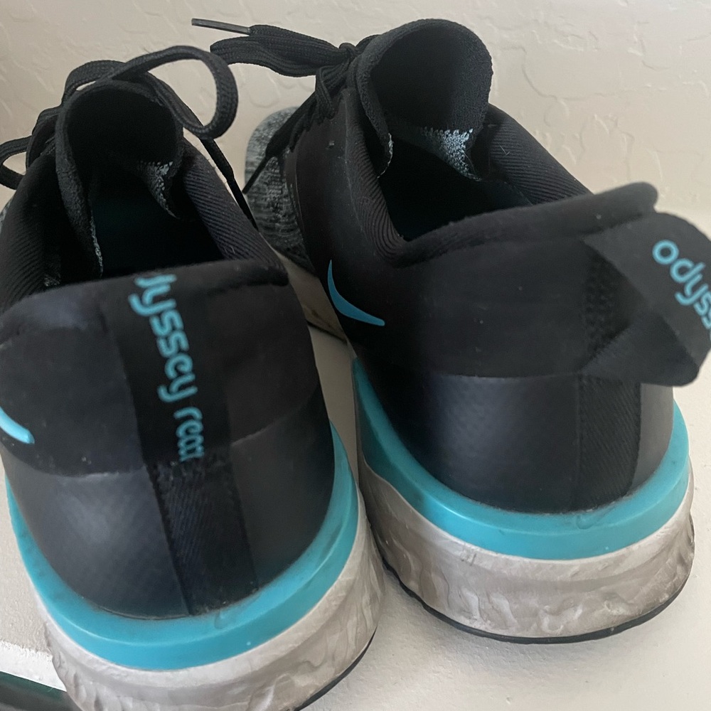 Nike Epic Flyknit Odyssey React Shoes - image 4